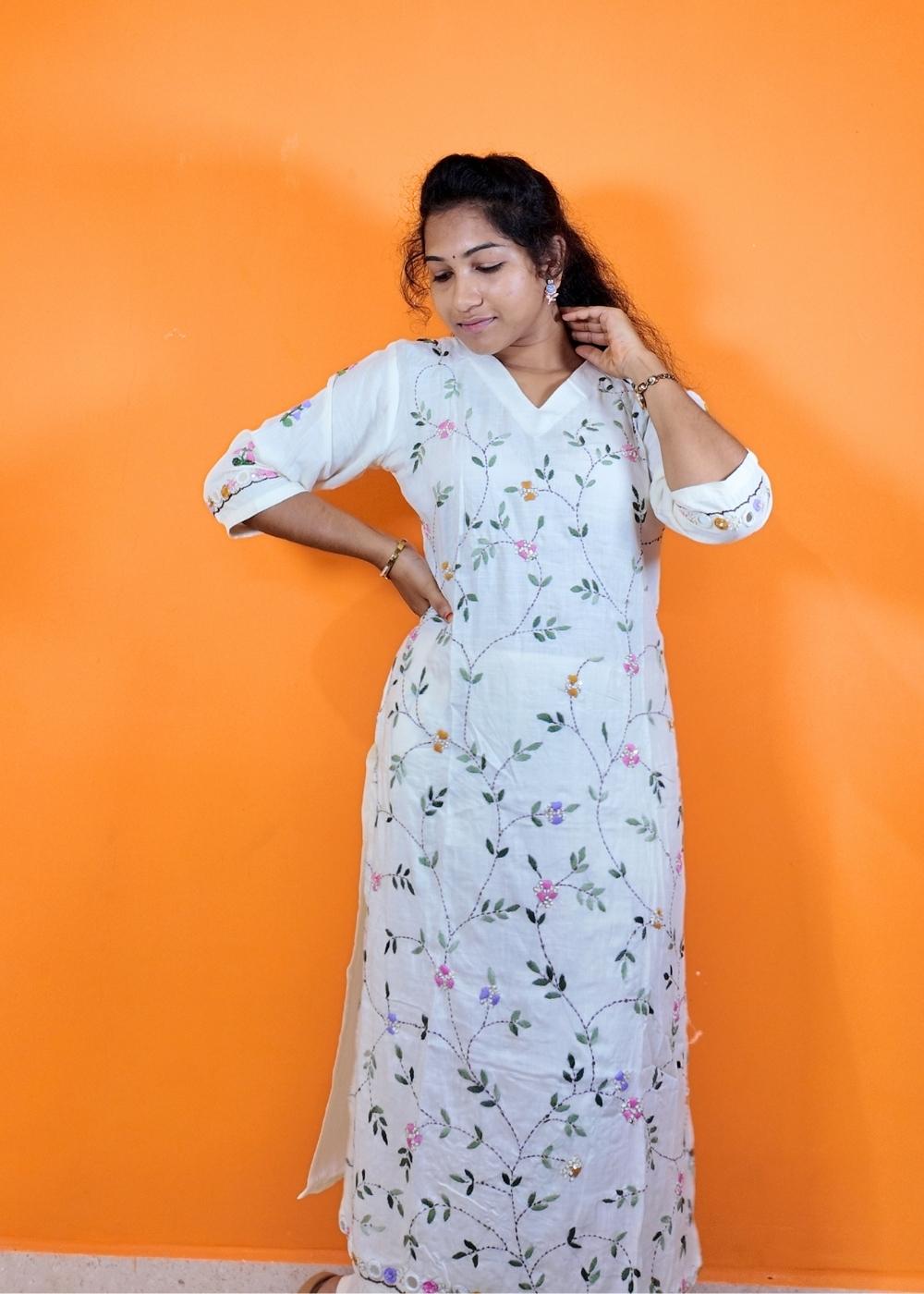 Women’s White Soft Rayon Slub Kurta Set