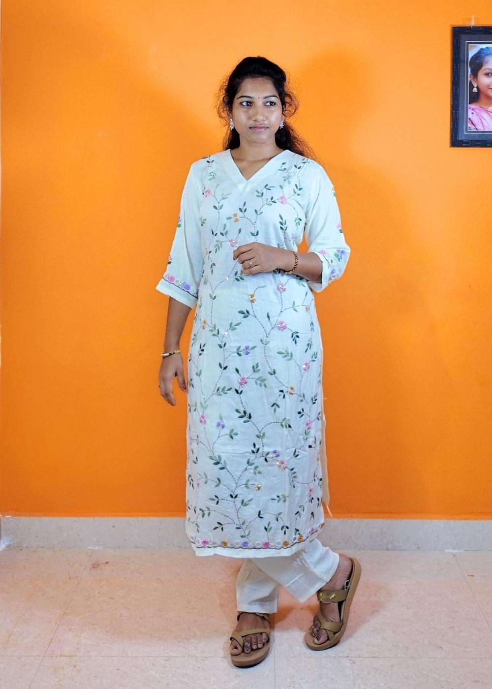 Women’s White Soft Rayon Slub Kurta Set