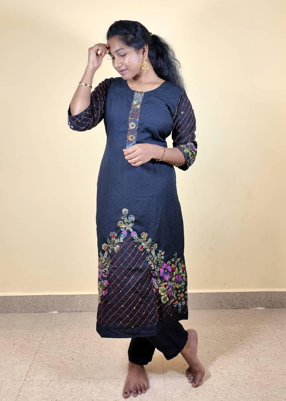 Women’s  Kurta Set with Brush Print & Hand Maggam Work