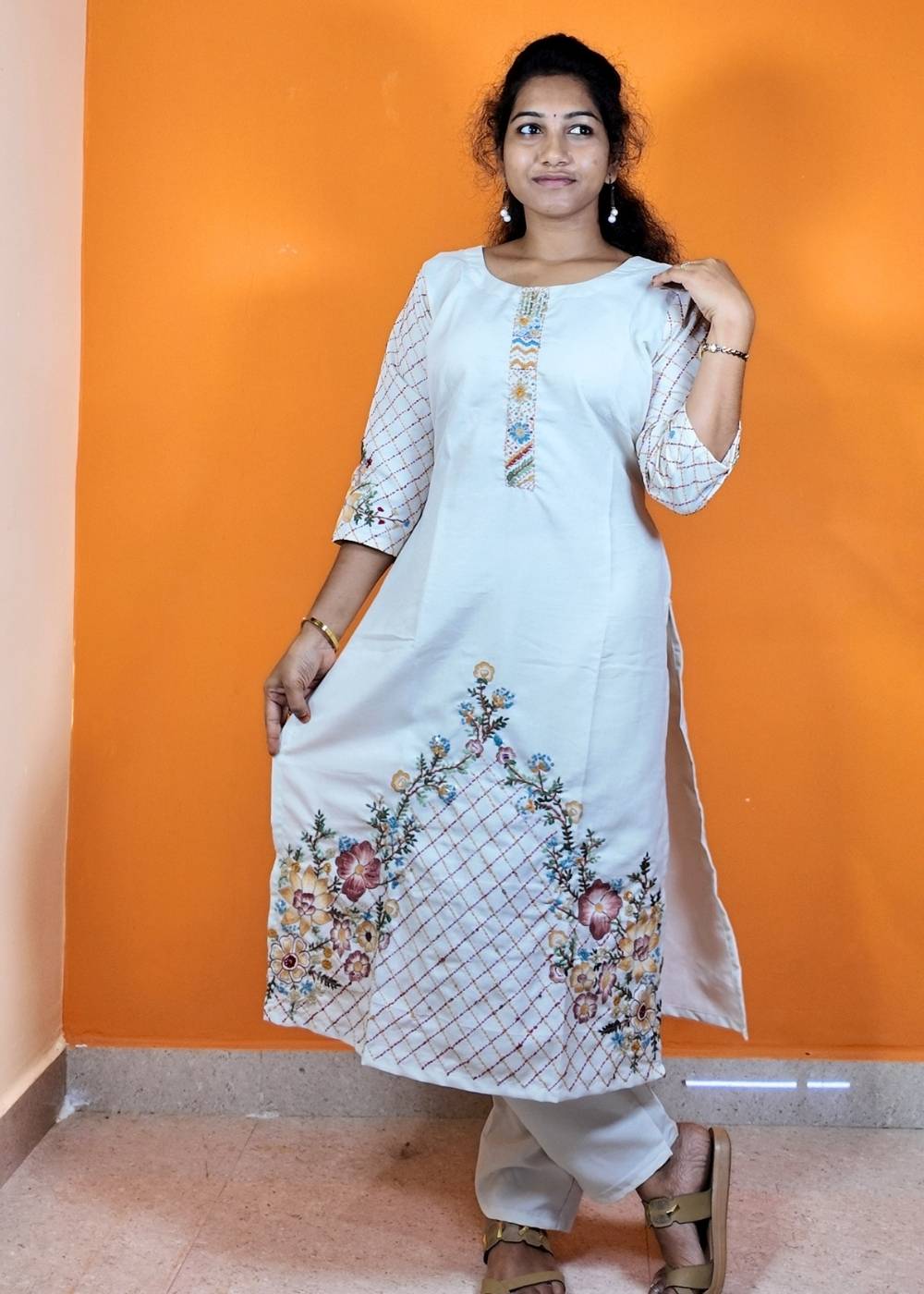 Women’s  Kurta Set with Brush Print & Hand Maggam Work