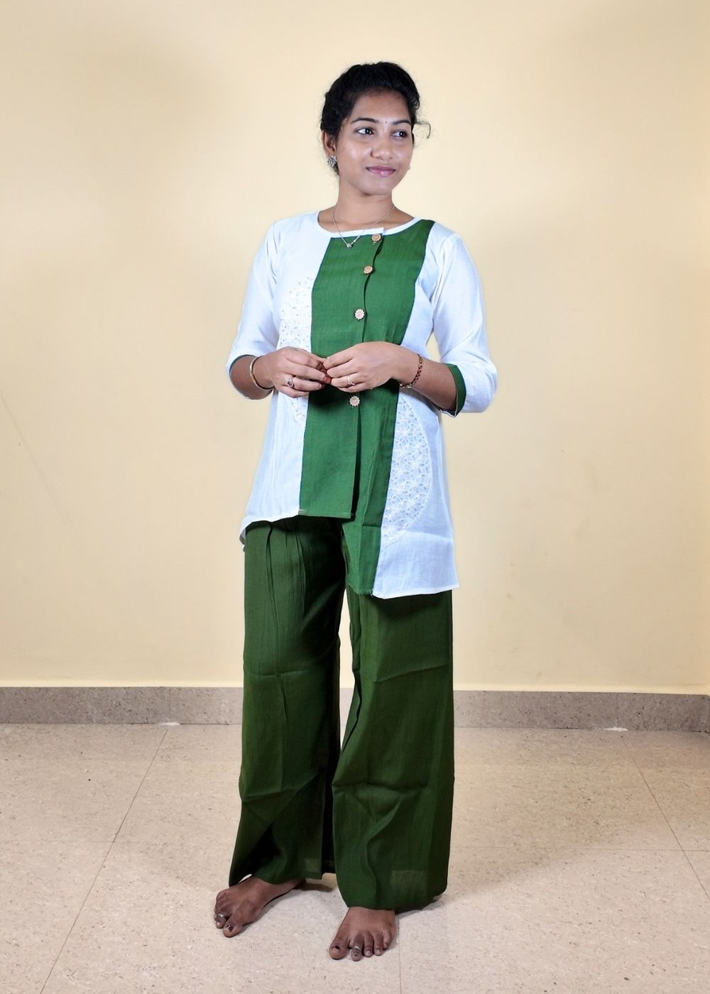 Women’s Green & White Vatican Cord-set