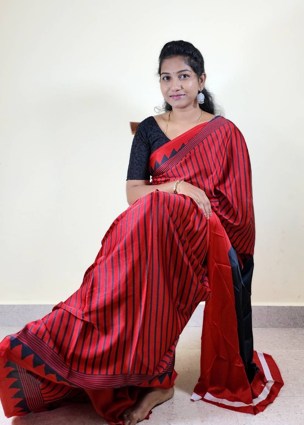 Satin Statement Circle Print Saree