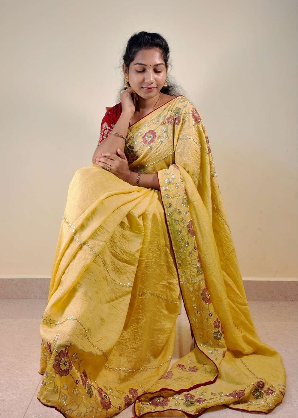 Crushed Organza Floral Kardhana and embroider Handwork Saree