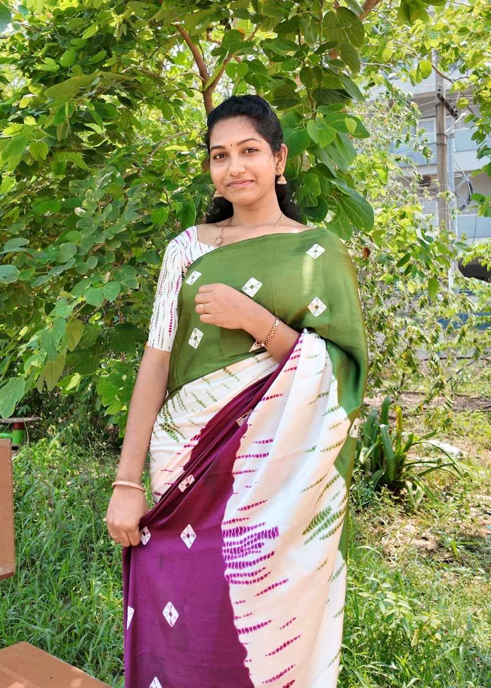 Satin Geometric Print Saree