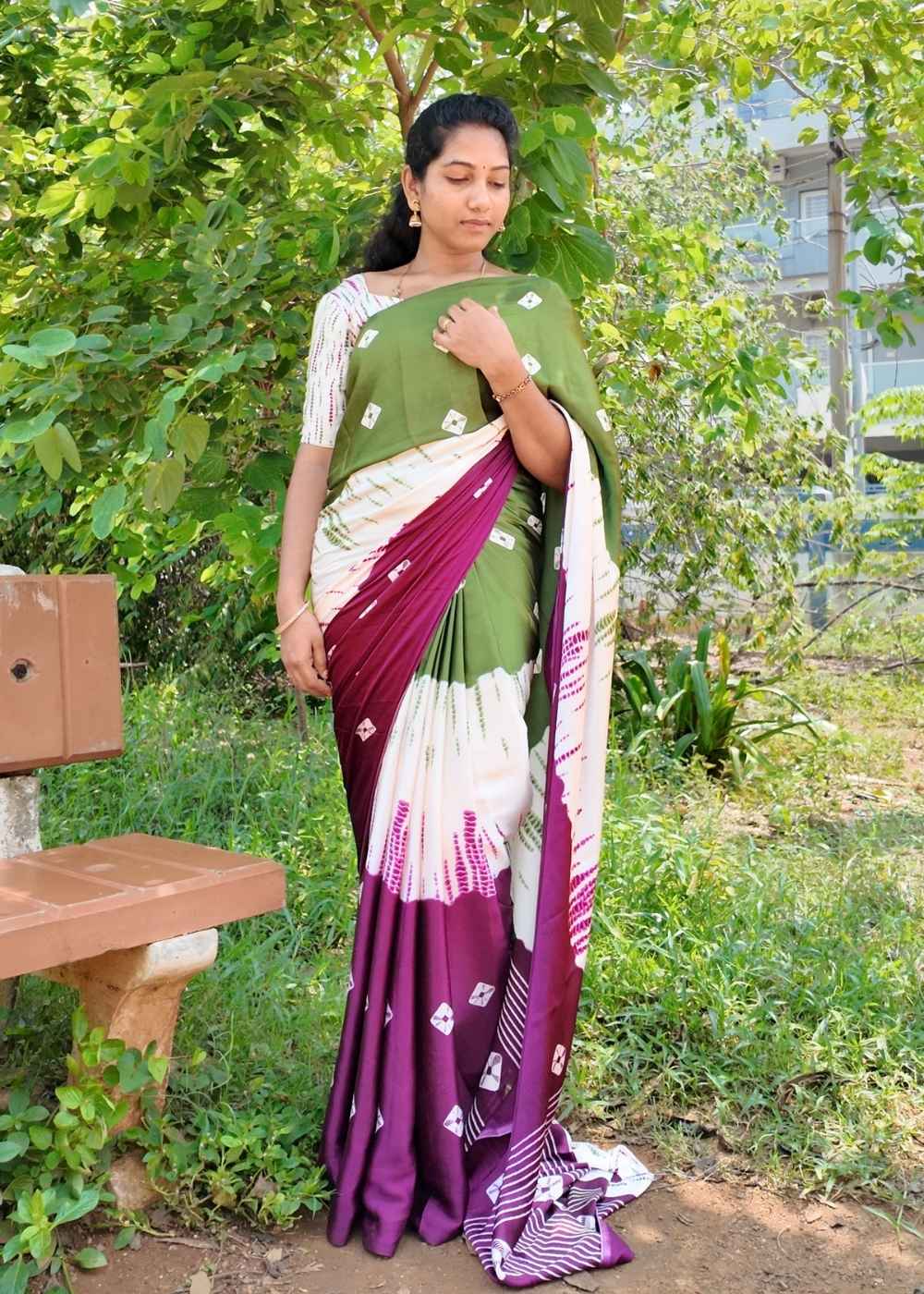 Satin Geometric Print Saree