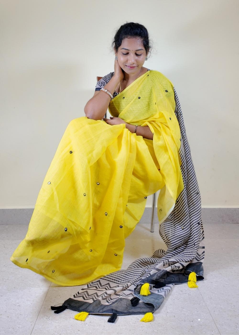 Linen Cotton Saree | Mirror Work Pallu | Lightweight Ethnic Wear