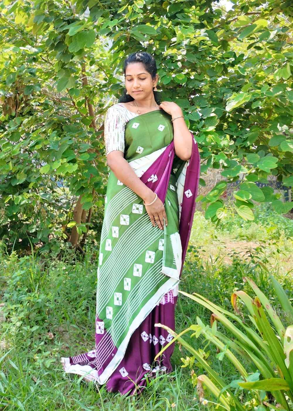 Satin Geometric Print Saree